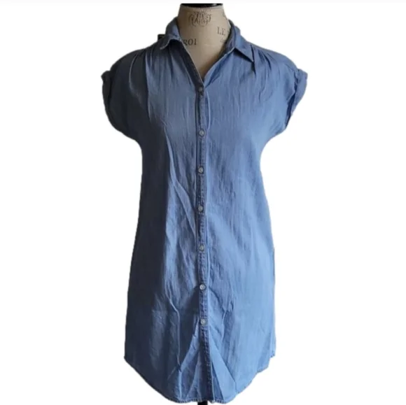 Old Navy Denim Shirt Dress - Picture 9 of 10